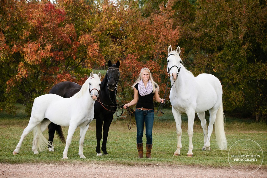 equine-senior-portraits-minnesota-02.JPG