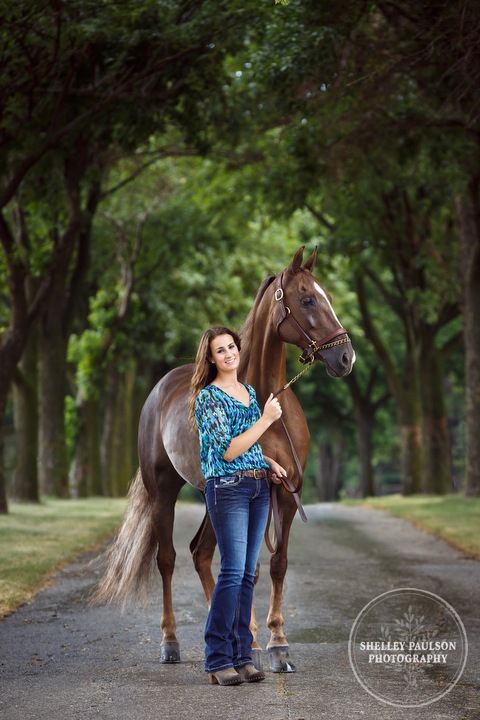 minnesota-senior-photographer-horse-05.JPG