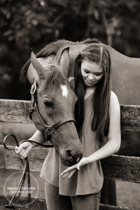 senior-photos-equine-natural-13.JPG