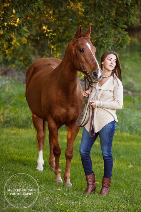 mn-senior-photos-with-horses-05.JPG