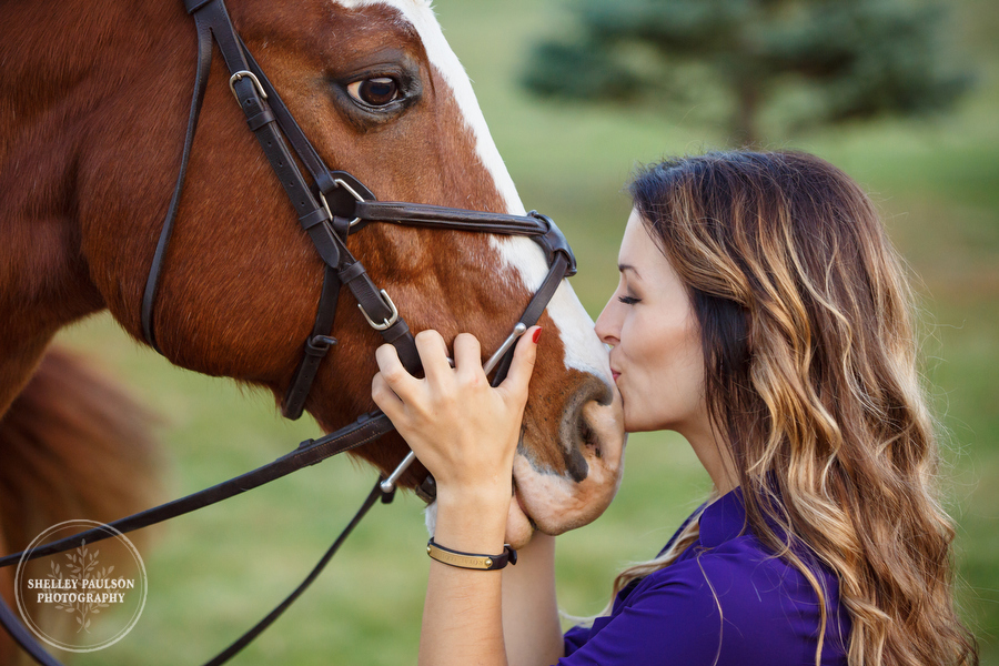 Janelle’s Senior Photos with Her Horse Ty