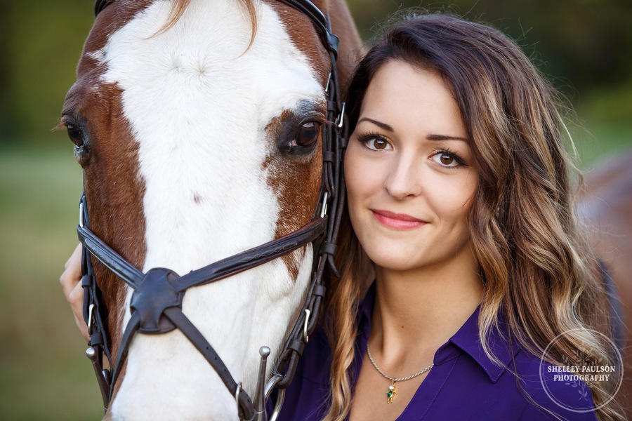 paint-horse-senior-portraits-11.JPG