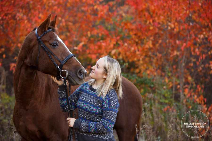 Hannah’s Autumn Equestrian Senior Photos